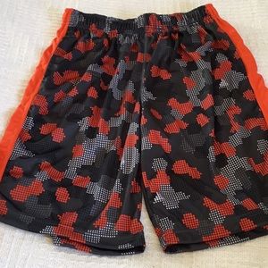 NWOT Boys size XL 14-16 shorts